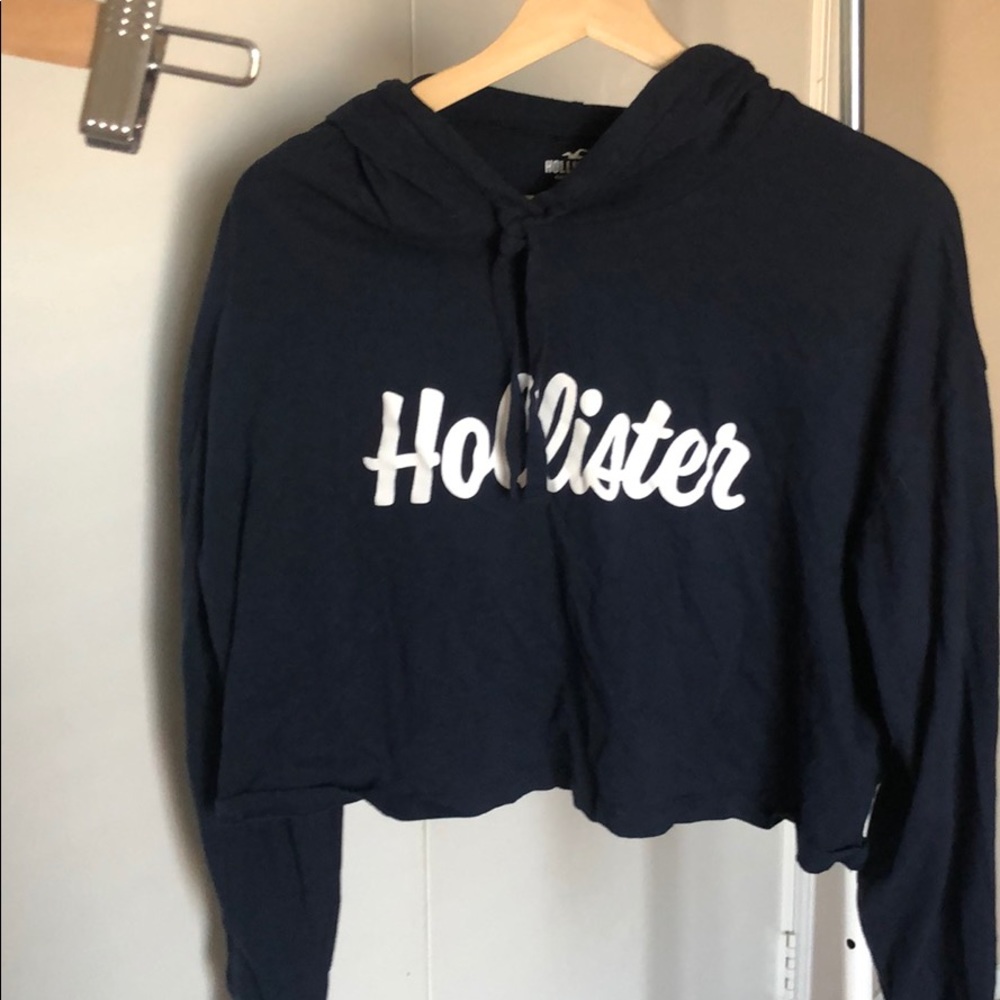 Navy blue cropped Hollister hoodie